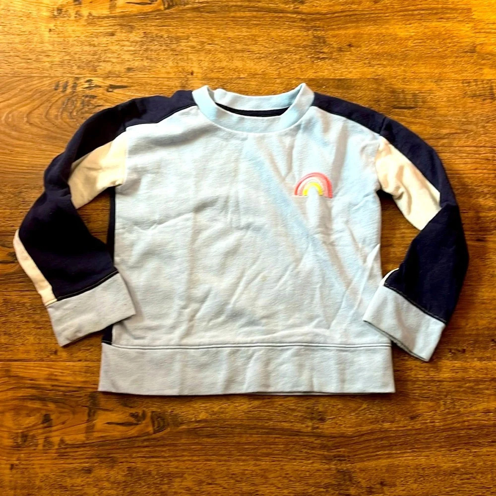 Rainbow sweatshirt 🌈